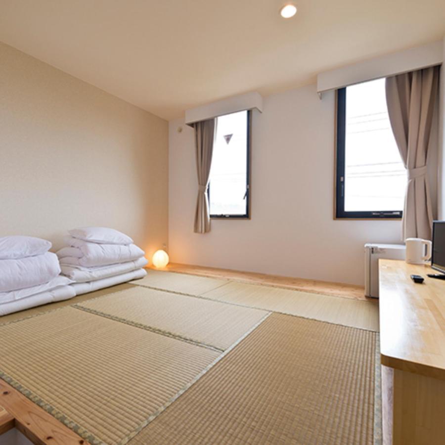 Pangoo Onna Japanese Style Hotel Buitenkant foto