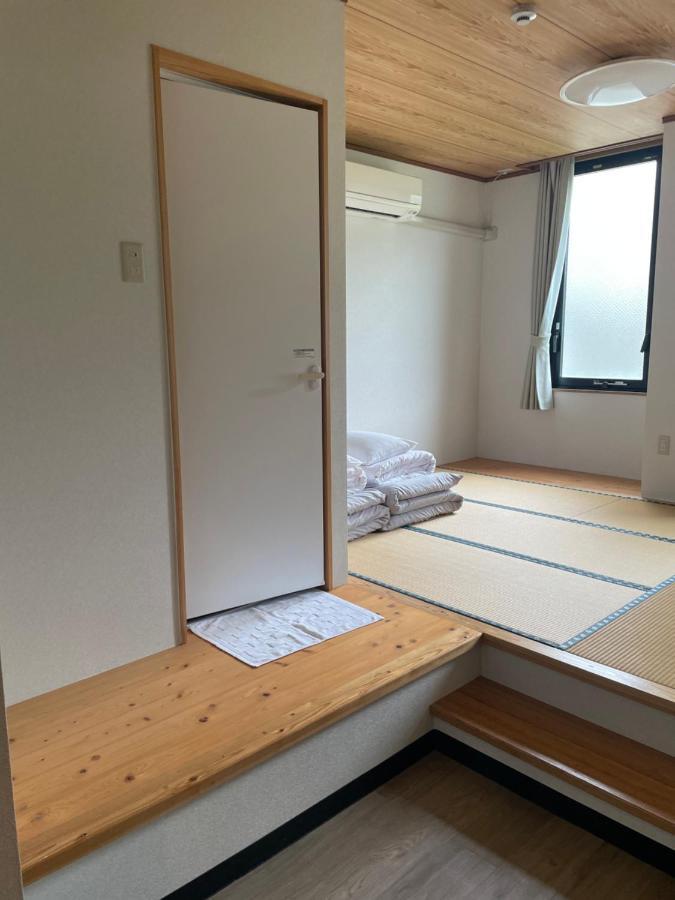 Pangoo Onna Japanese Style Hotel Buitenkant foto